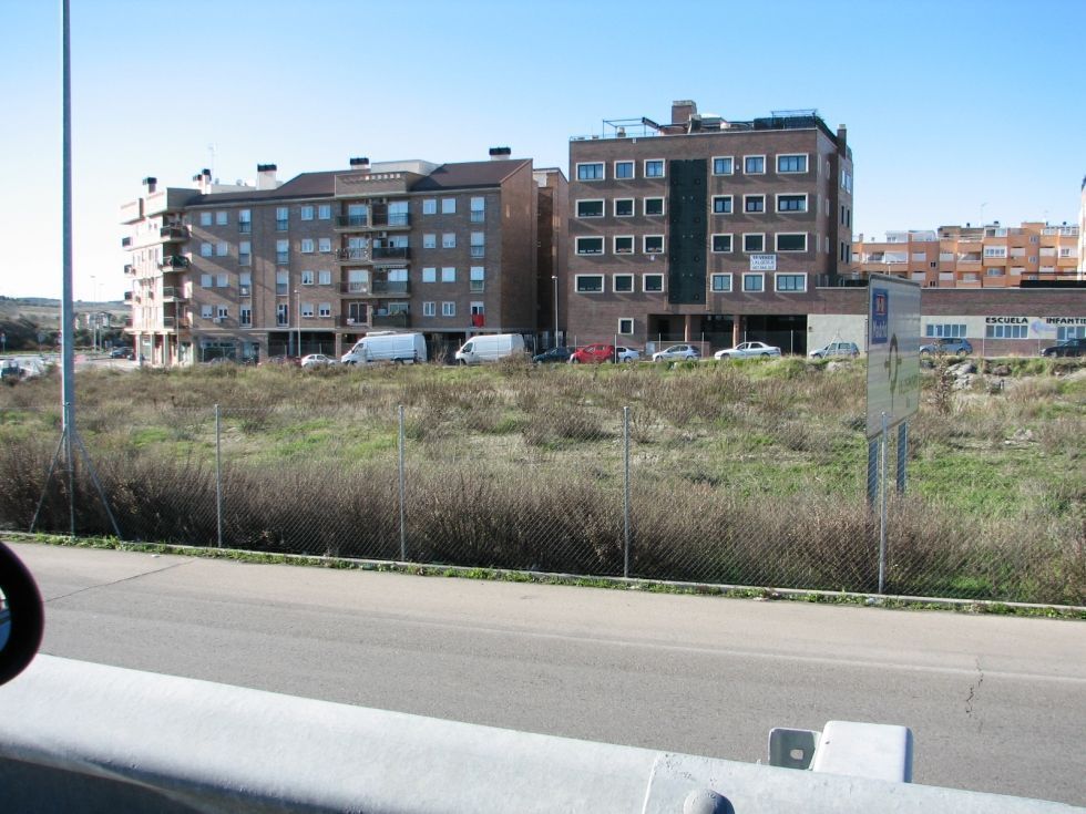 Fotografa de Venta de parcela hotelera 5675 m2 km 27 a-4