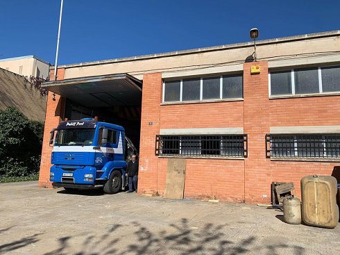 Fotografa de Nave industrial en venta  [1500]