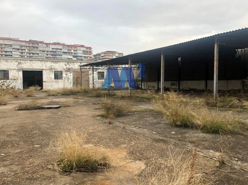 Fotografa de Nave industrial en venta