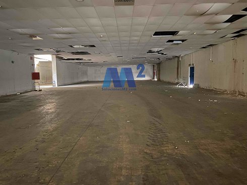 Fotografa de Nave comercial en alquiler