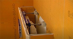 Schlüter-KERDI-BOARD: Encimeras, estantes y estanterías